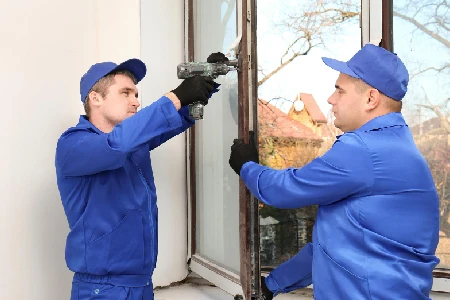 Residential Broken Glass Repair Solutions in Schaumburg, IL
